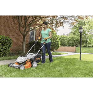STIHL RMA 460 V Self-Propelled Lawn Mower